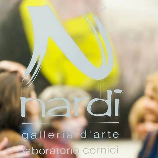 Dettaglio della vetrina Nardi.Arte galleria d'arte e laboratorio cornici